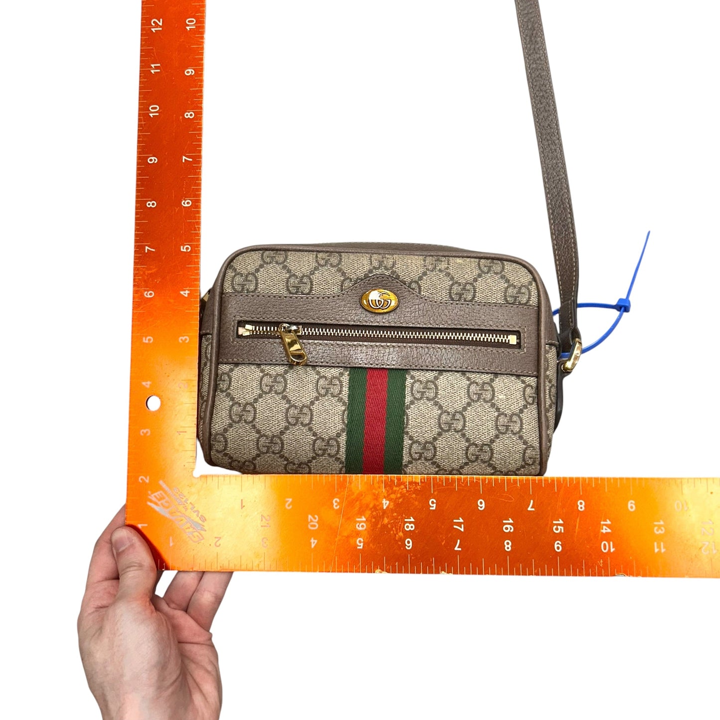 Crossbody Luxury Designer By Gucci, Size: Small
