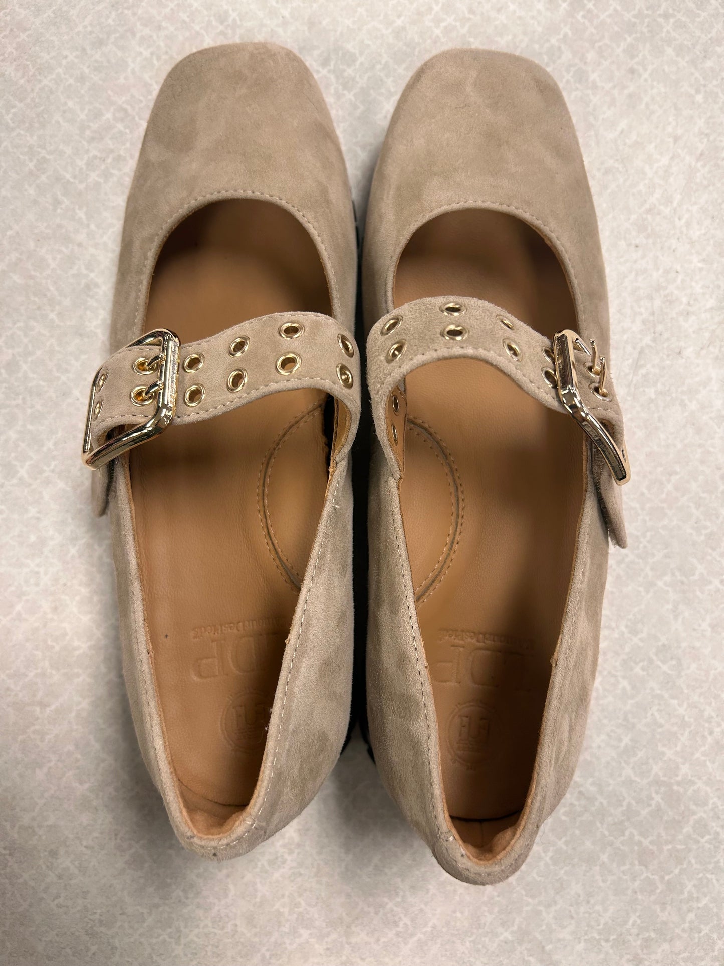 Shoes Heels Wedge By L’Amour De Pieds  In Taupe, Size:6.5