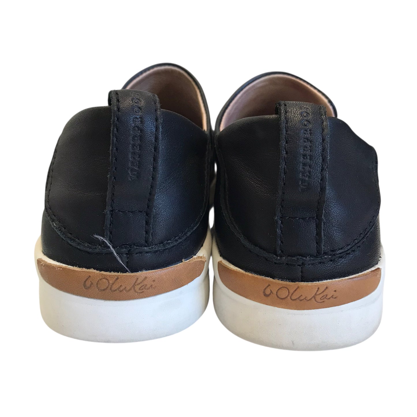 Shoes Flats By Olukai In Black, Size:7