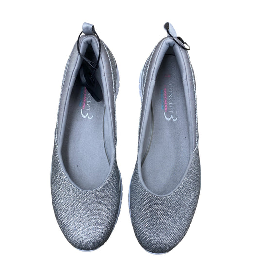 Shoes Flats By Skechers In Silver, Size:11