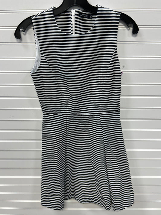 Dress Designer By Kate Spade In Black, Size:0