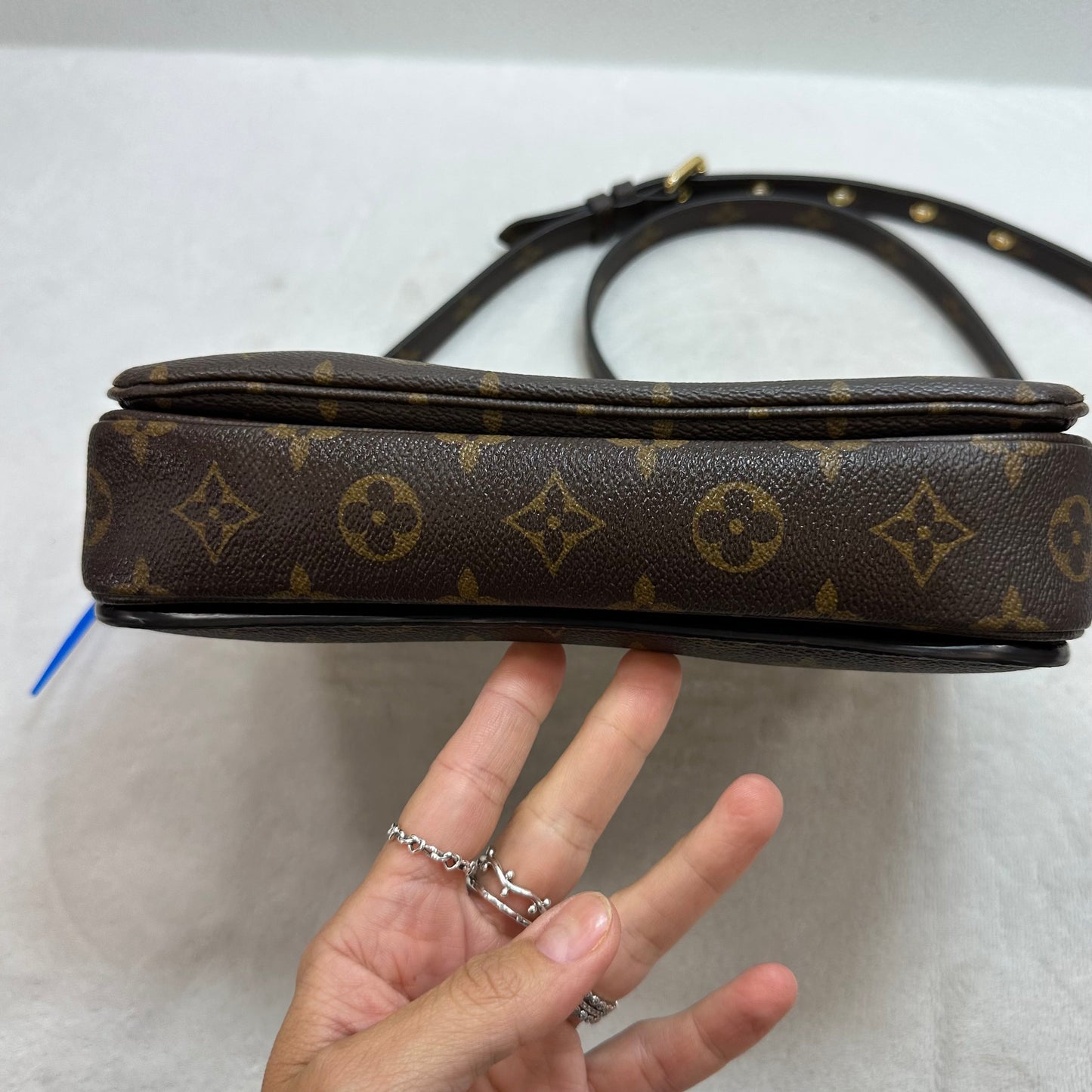 Pochette Métis Handbag Luxury Designer By Louis Vuitton, Size: Large