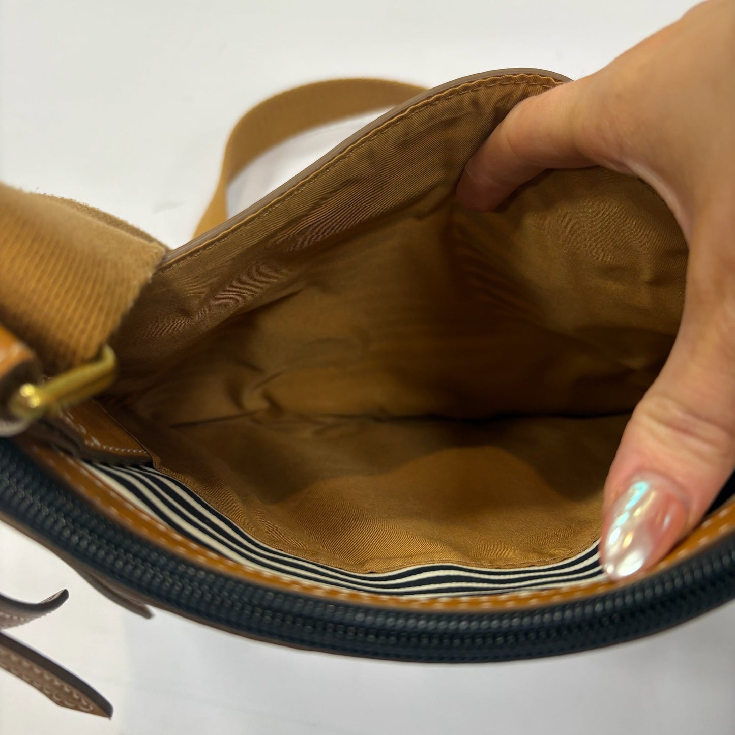 Crossbody By Fossil, Size: Small