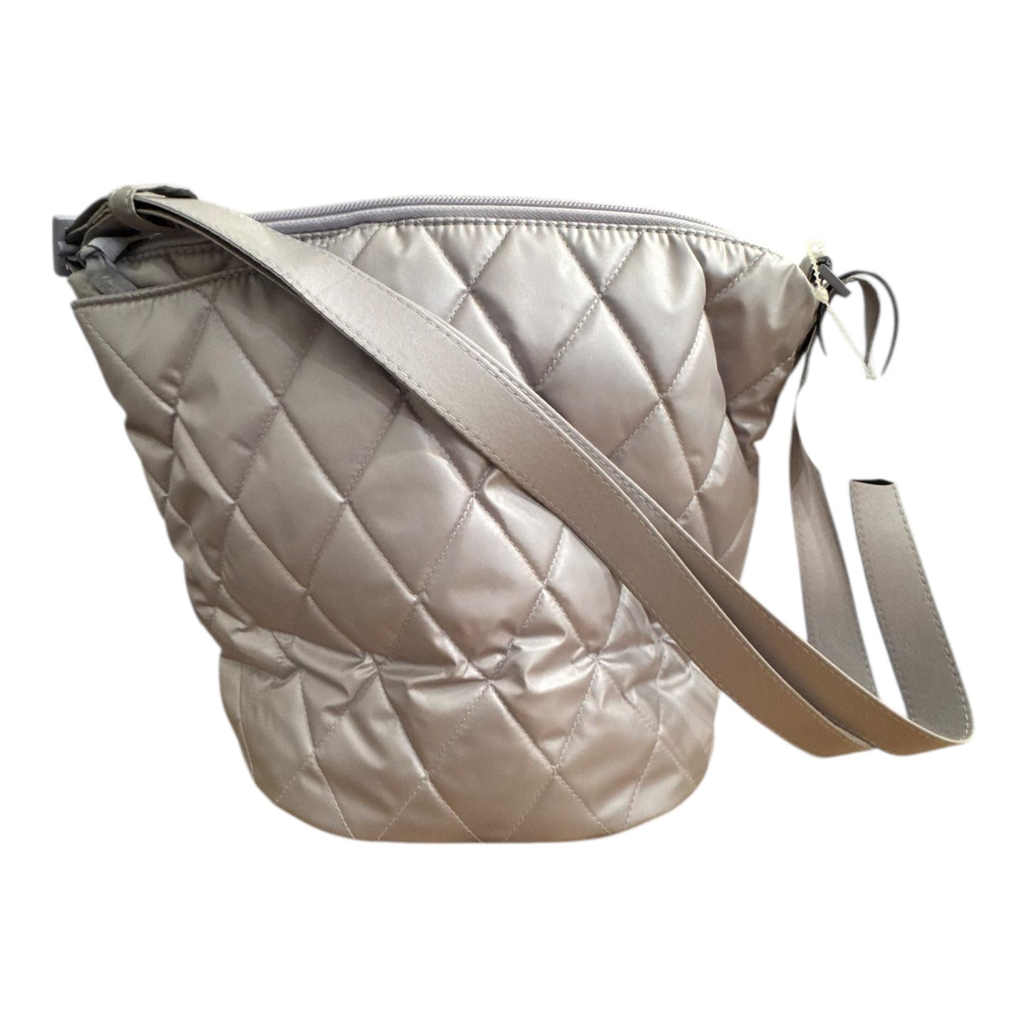 Handbag By Vera Bradley In Lilac, Size:Medium