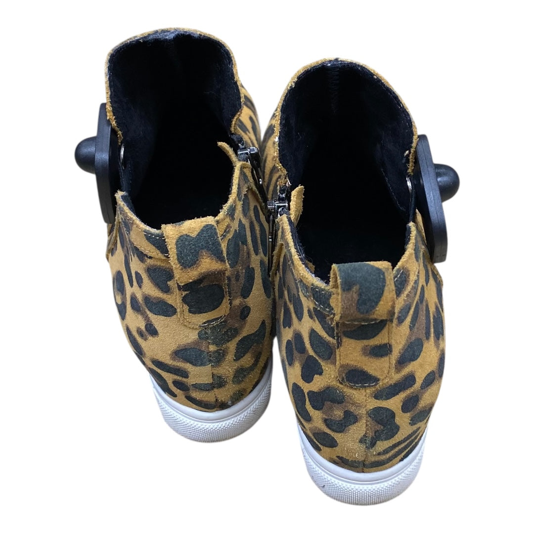 Boots Ankle Heels By Blondo In Animal Print, Size:7.5