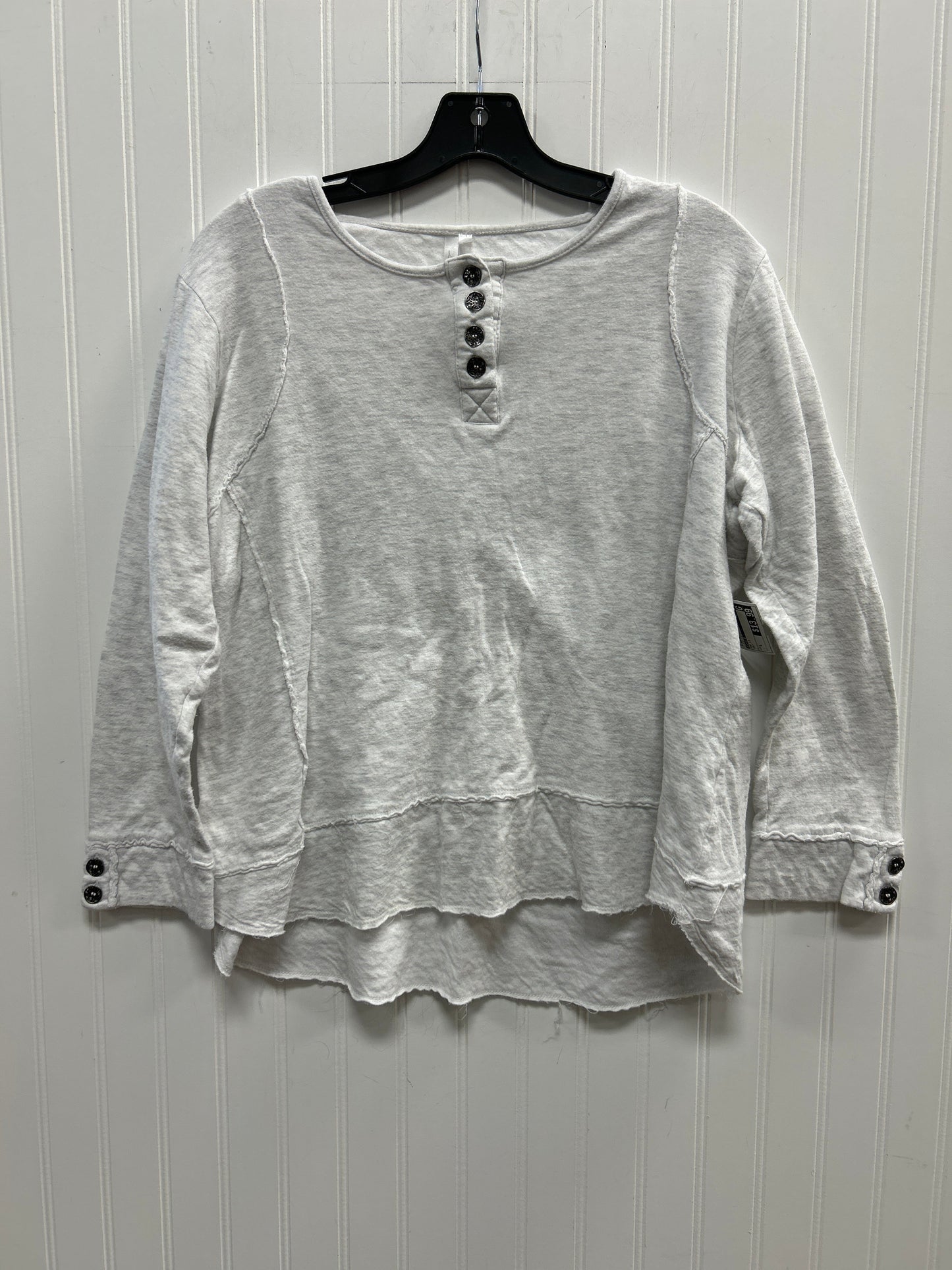 Top Ls By Lulu B In Grey, Size:L
