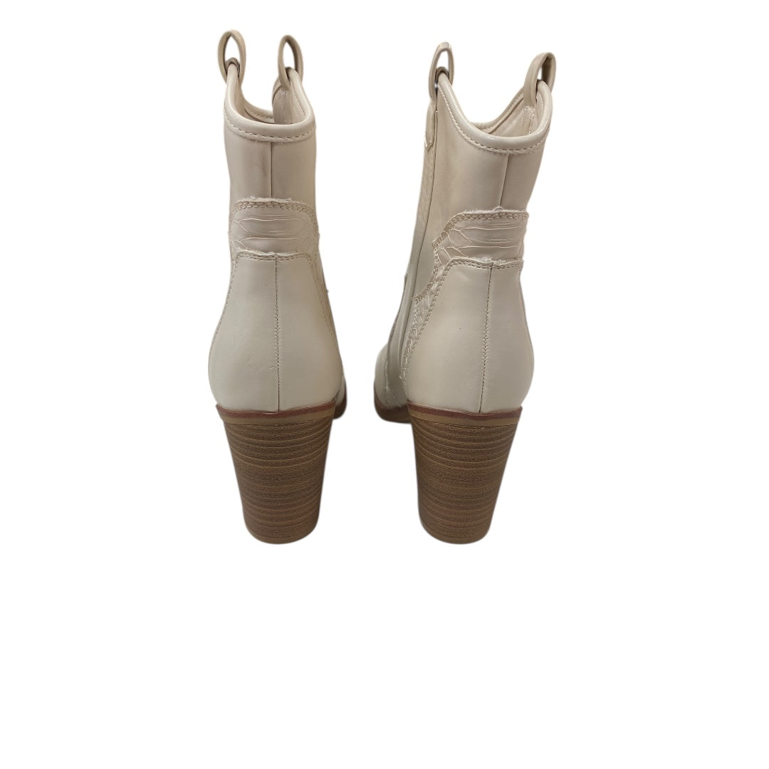 Boots Western By Mia In Cream, Size:8.5