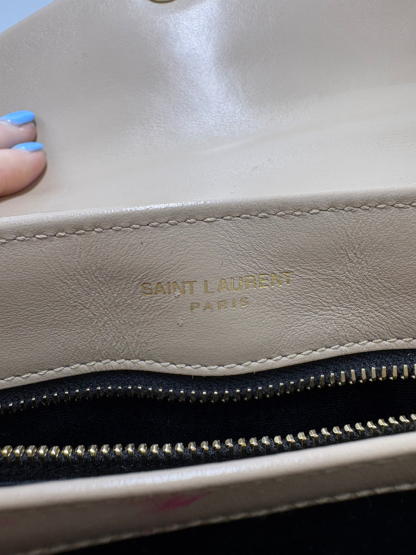 Yves Saint Laurent YSL Toy Loulou Quilted Luxury Handbag