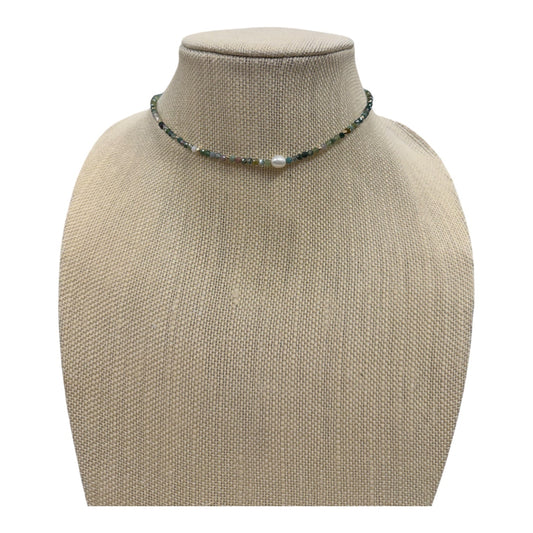 Necklace Choker & Collar  In Green