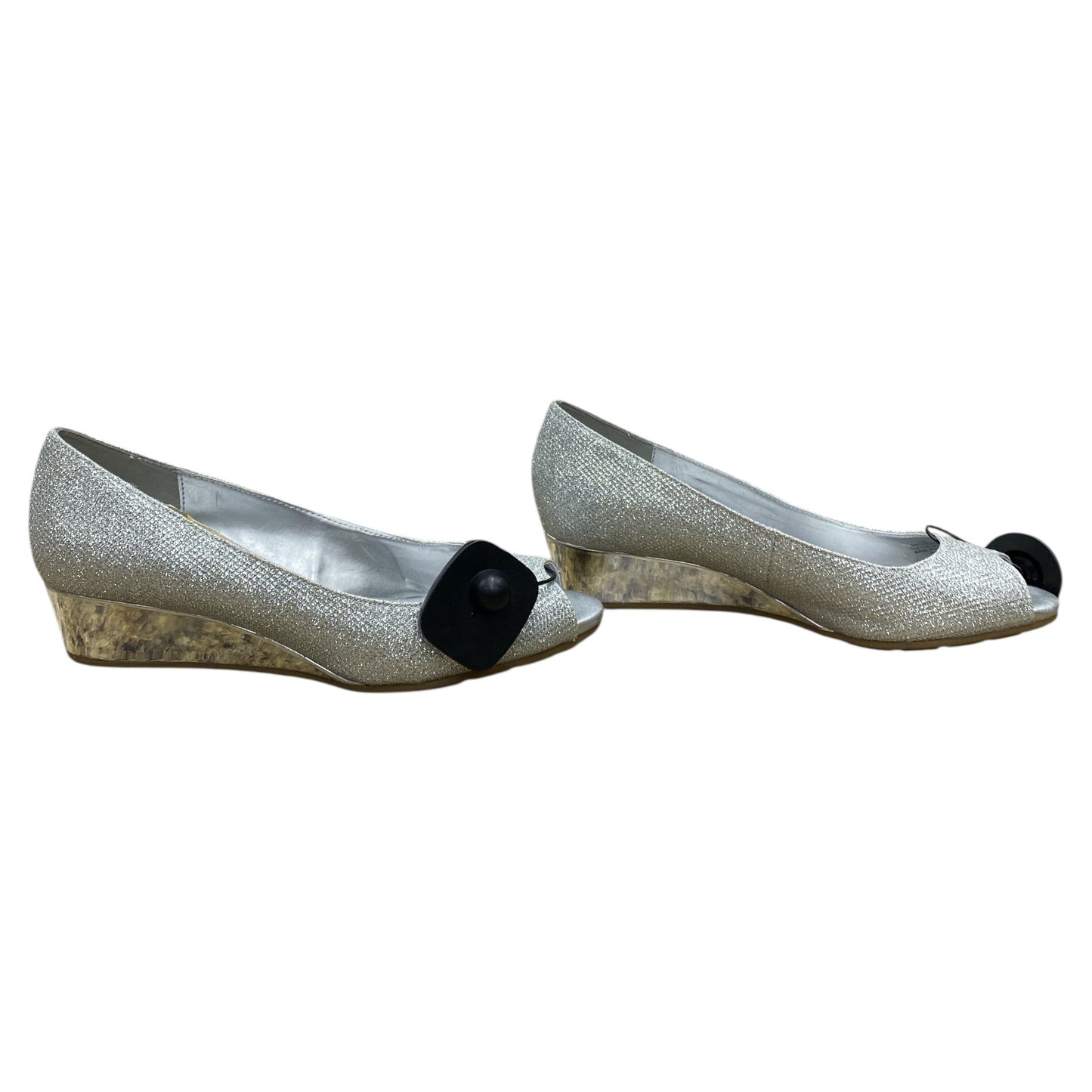 Shoes Heels Wedge By Bandolino In Silver, Size:7.5