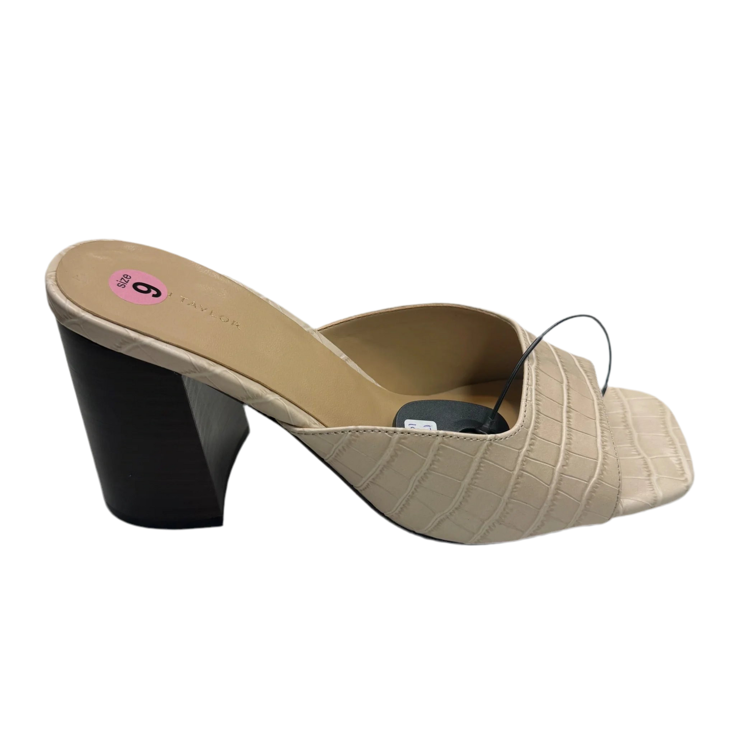 Shoes Heels Block By Ann Taylor In Cream, Size: 9