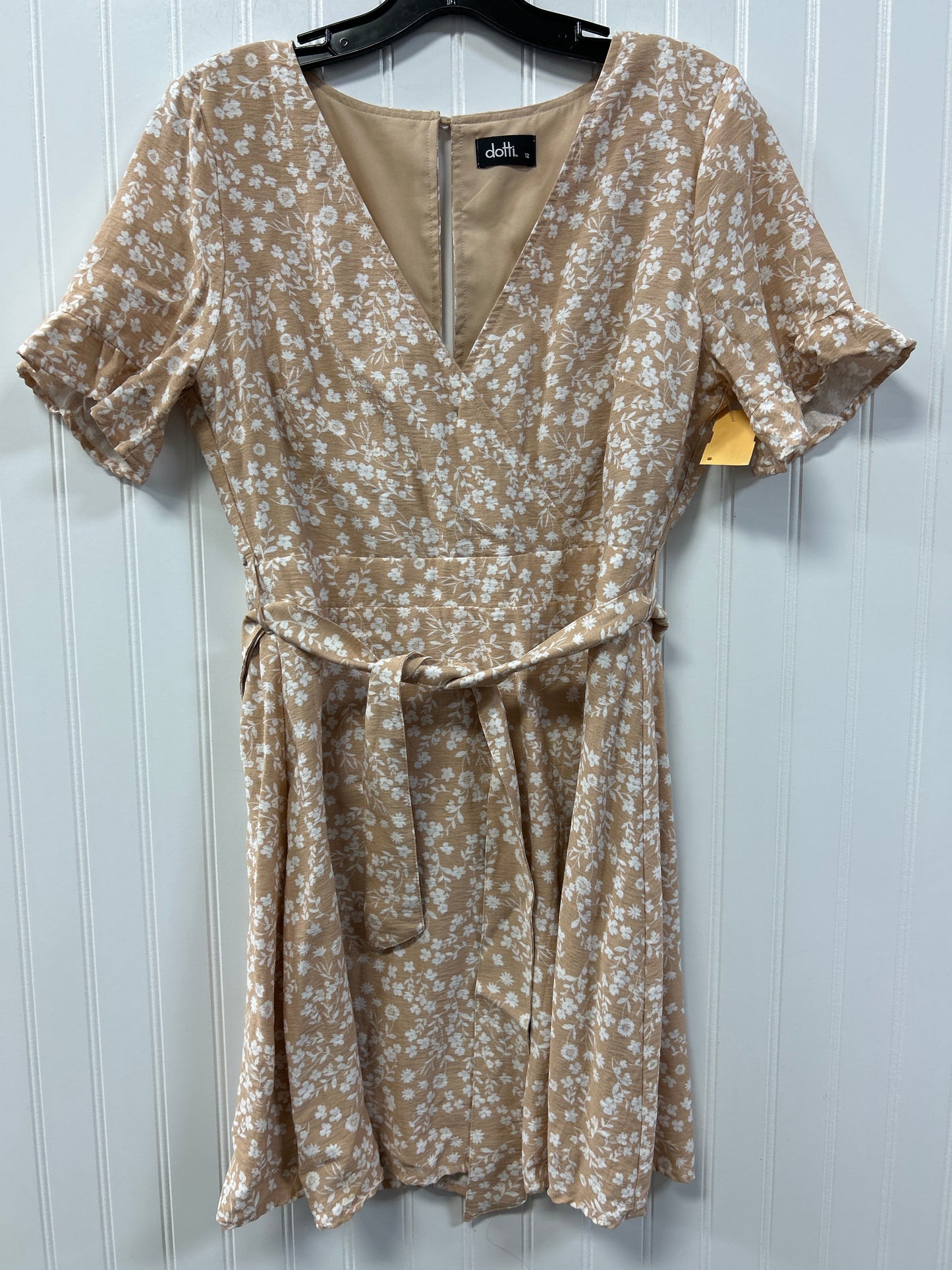 Dress Casual Midi By Cmc In Tan, Size:L