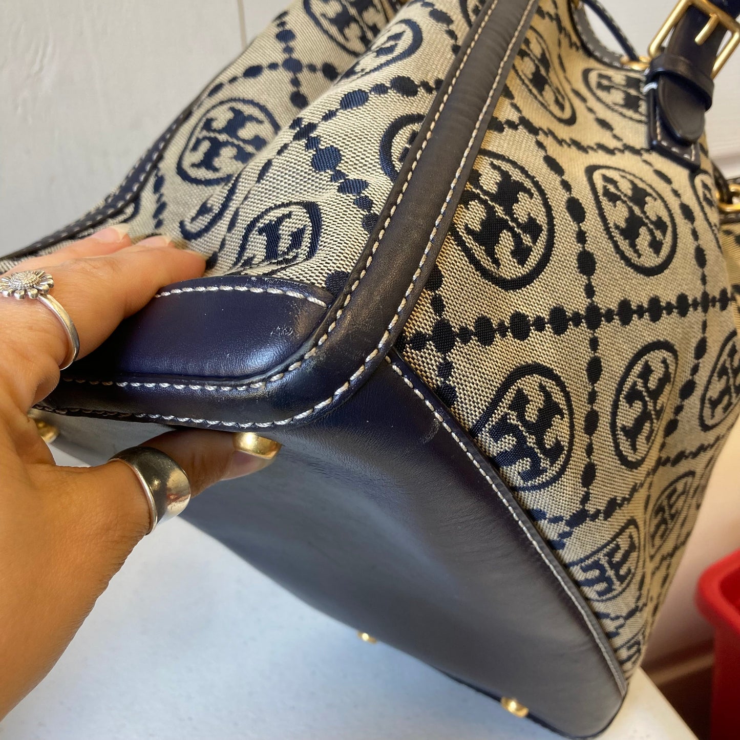 Handbag Designer By Tory Burch In Tan, Size:Medium