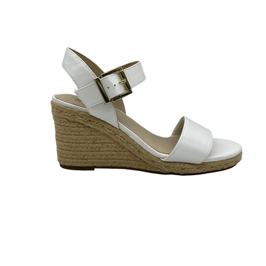 WHITE SANDALS HEELS WEDGE by LIFE STRIDE Size:8