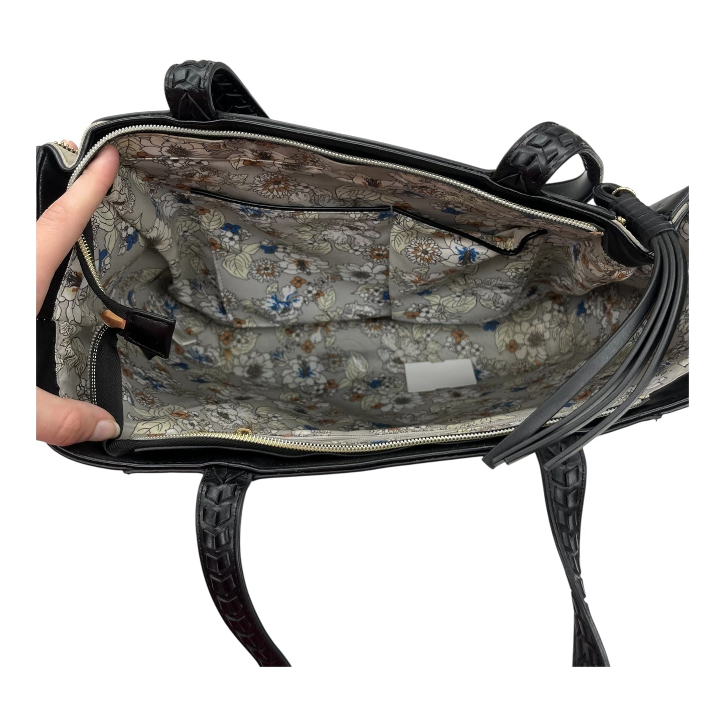 Handbag By Clothes Mentor In Black, Size:Medium