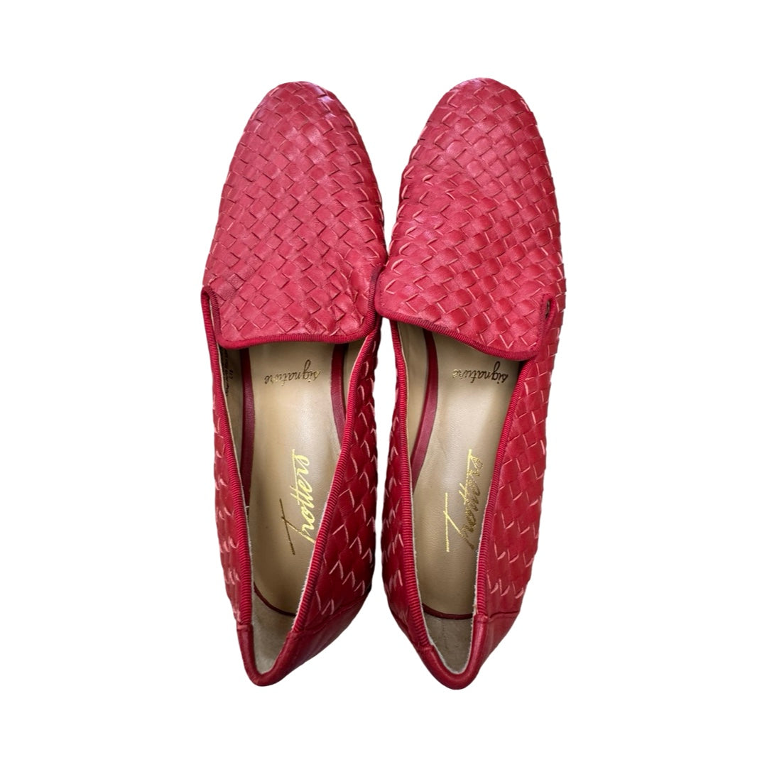 Shoes Flats By TROTTERS In Red, Size:9.5