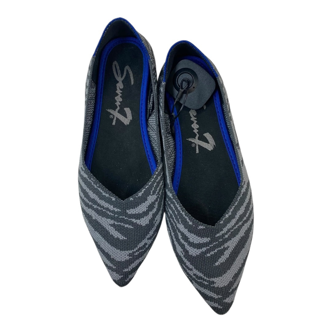 Shoes Flats By Seven 7 In Grey, Size:7