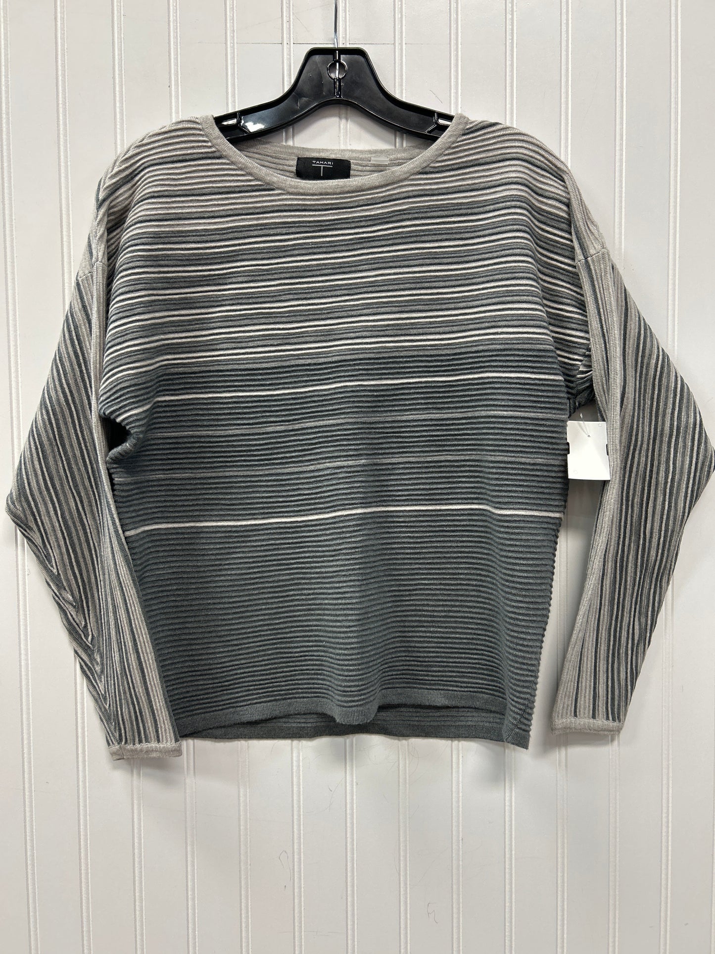 Top Ls By Tahari In Grey, Size:Xs