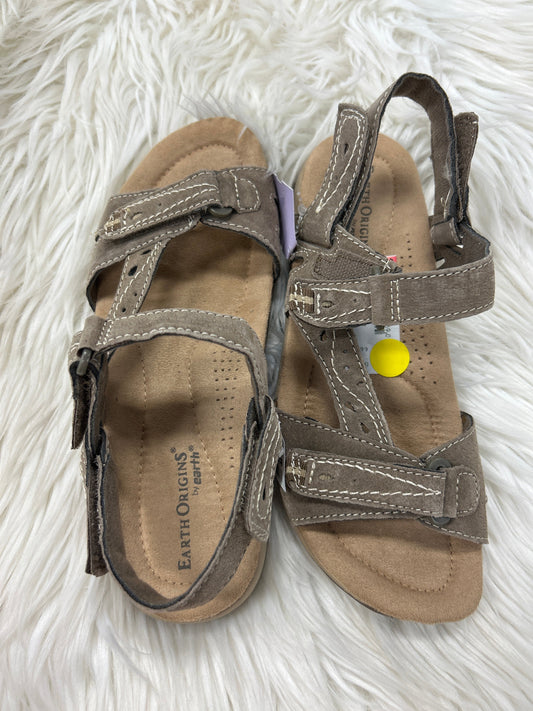 Sandals Flats By Earth Origins In Brown, Size:7
