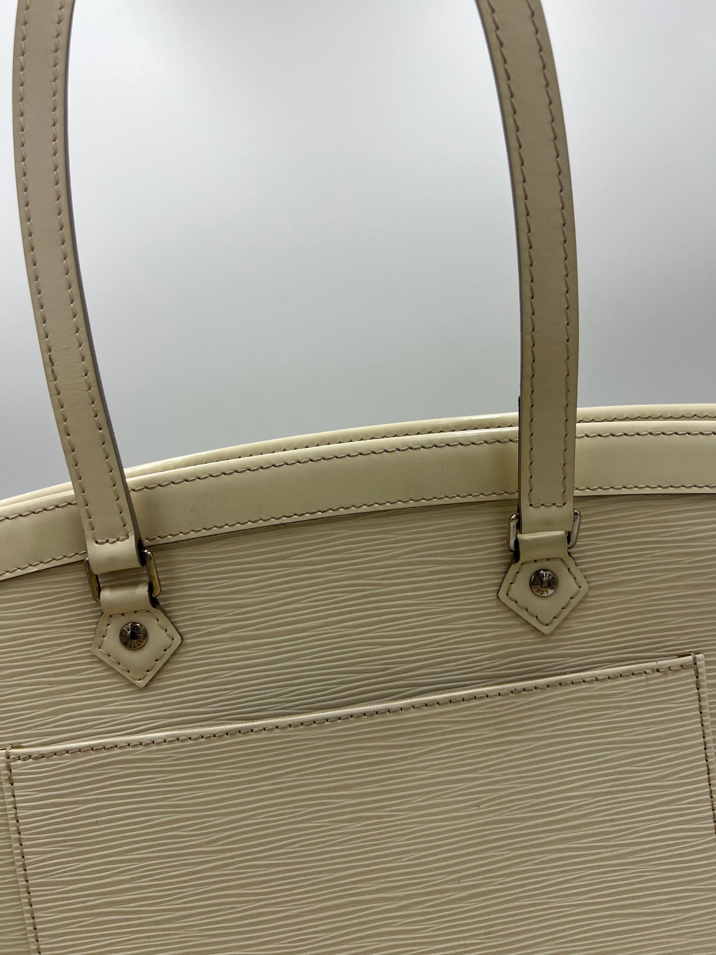 Louis Vuitton Epi Leather Designer Satchel