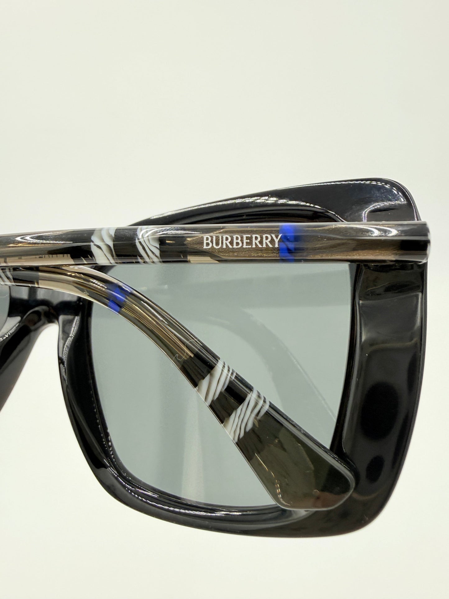 Sunglasses Luxury Designer By Burberry In Black, Size: