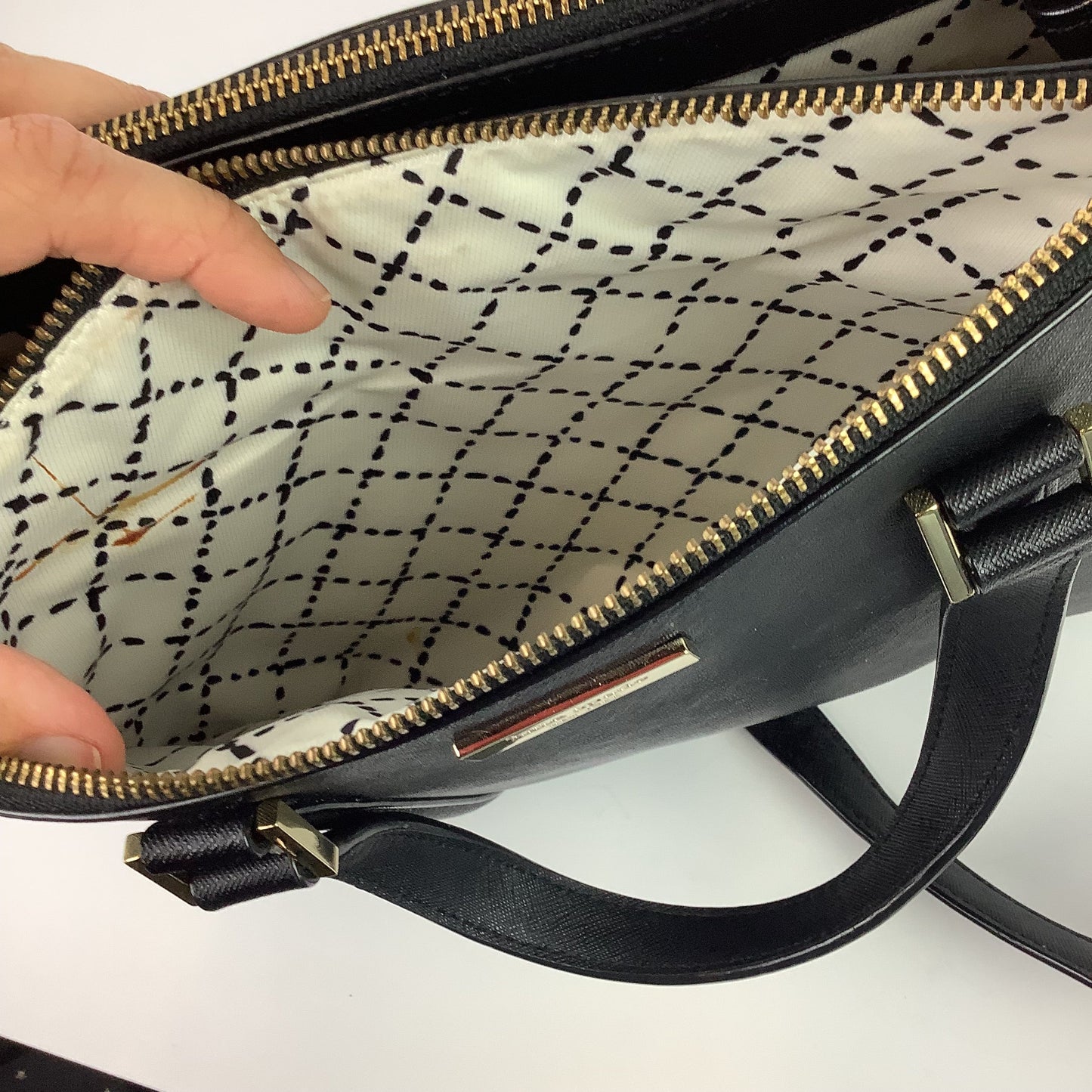Crossbody Designer By Kate Spade, Size: Medium