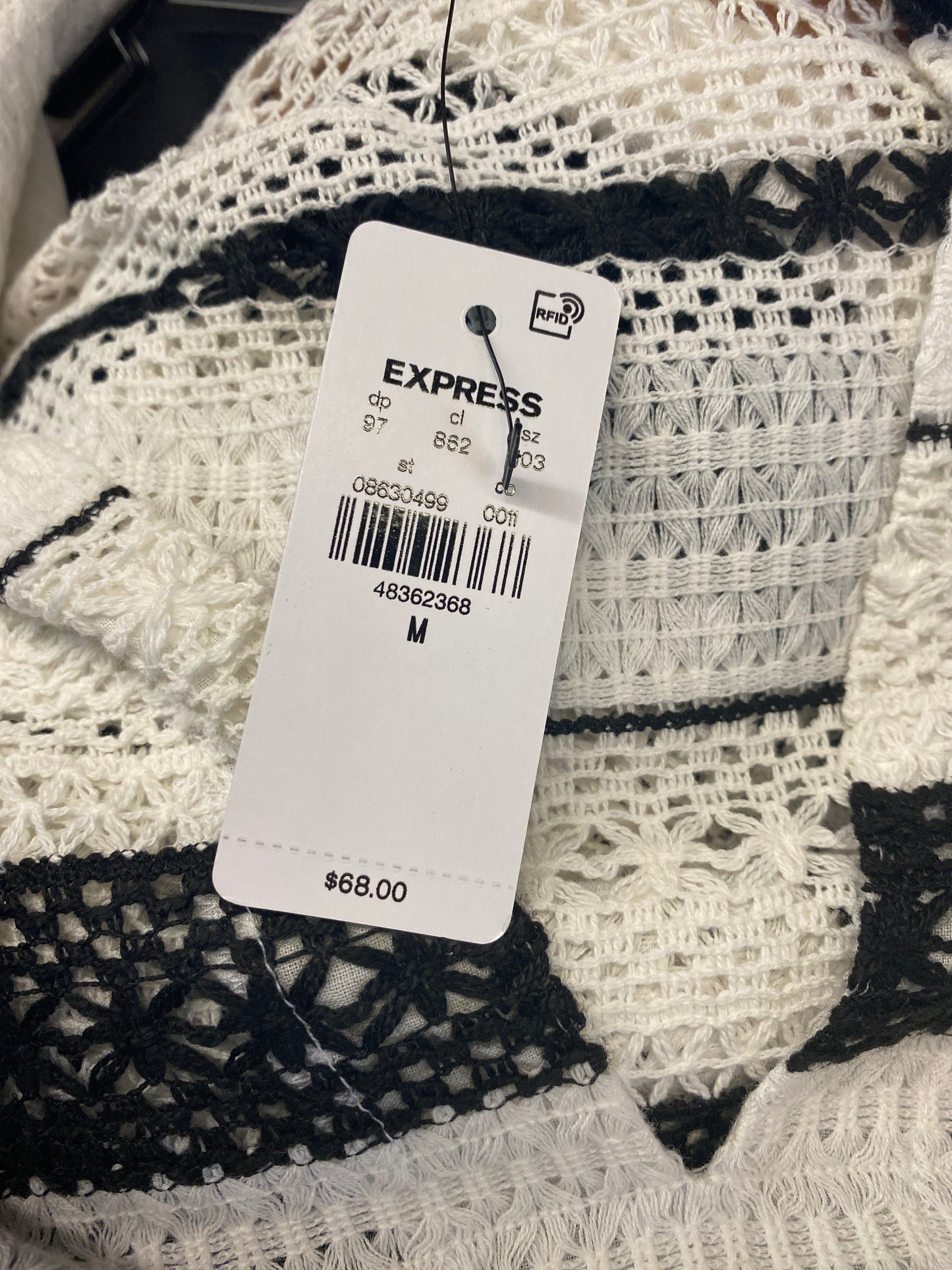 Top Short Sleeve By Express In Striped Pattern, Size: M