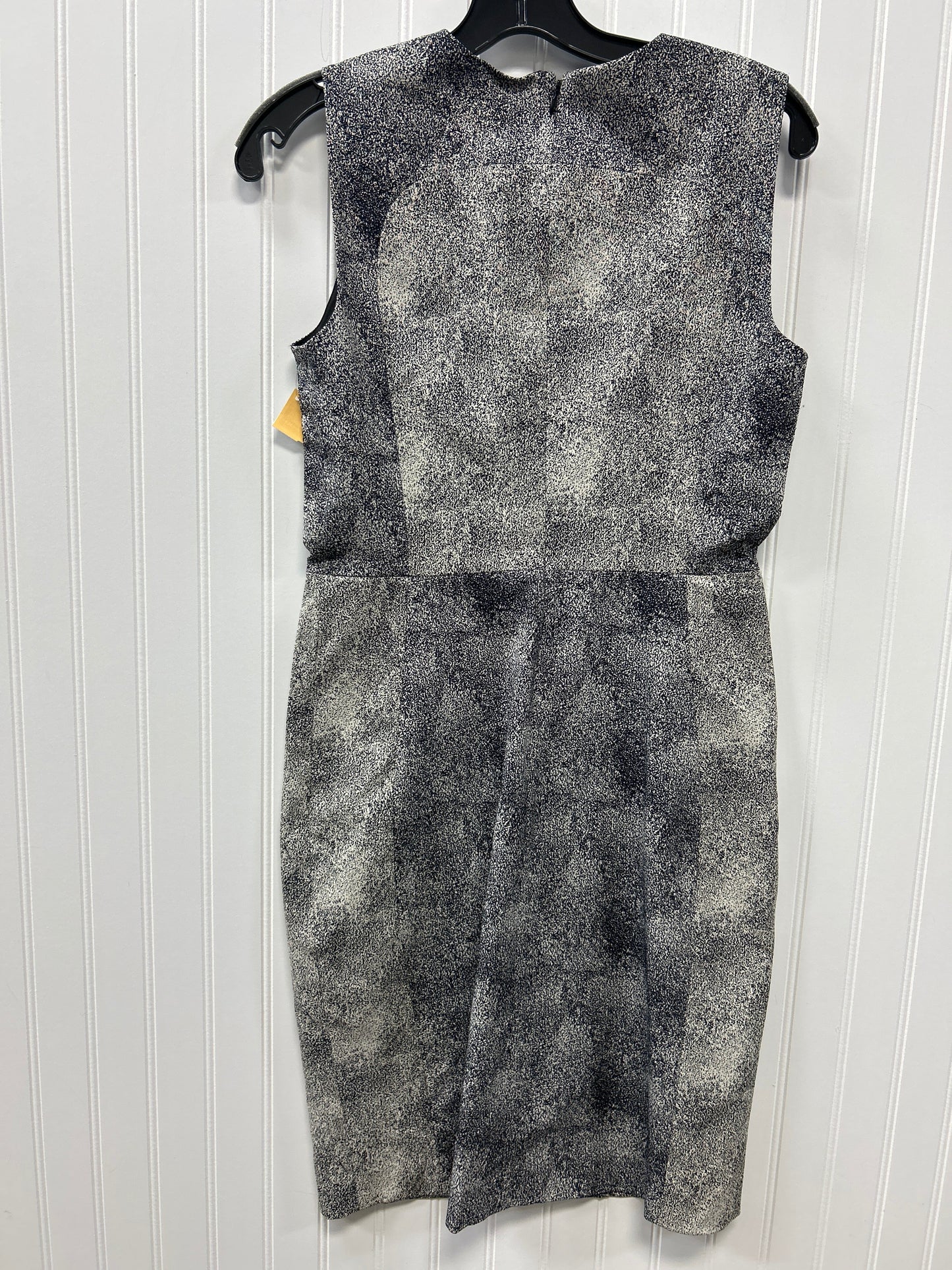 Dress Designer By Diane Von Furstenberg In Grey, Size:6