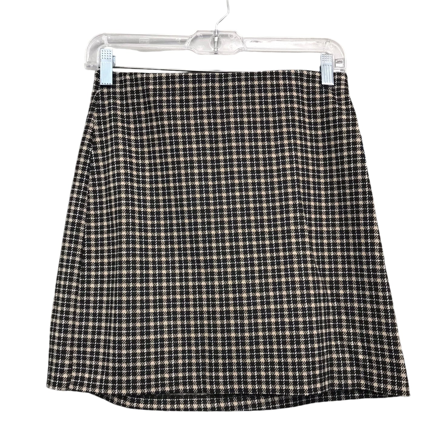 Skirt Mini & Short By Divided In Black & Cream, Size:S