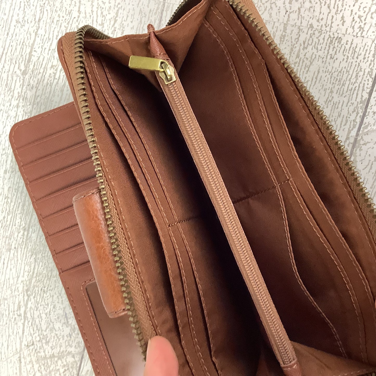 Wallet Leather By Fossil, Size: Large