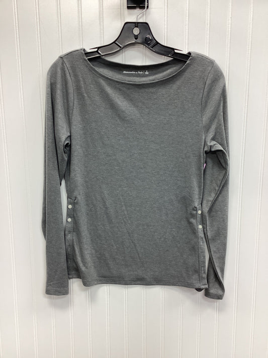 Top Ls By Abercrombie And Fitch In Grey, Size:S