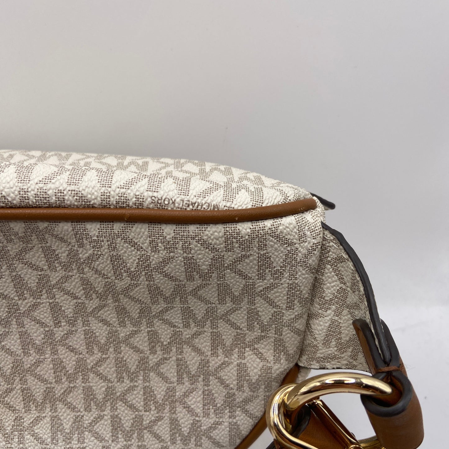 Belt Bag Designer By Michael By Michael Kors, Size: Medium