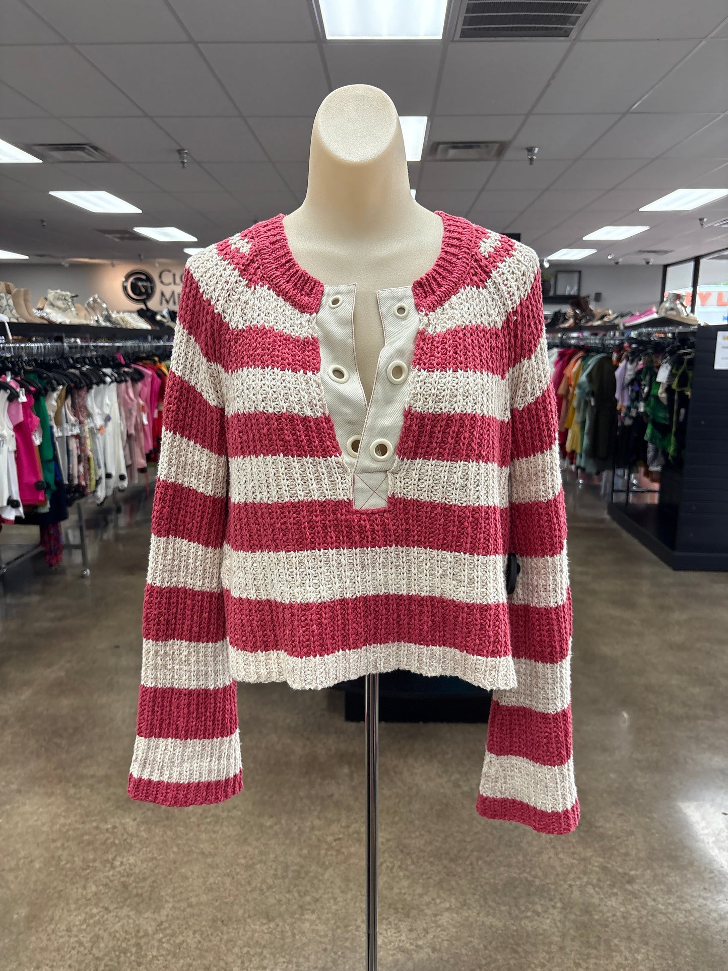 SWEATER by PILCRO In RED & WHITE, Size: XS