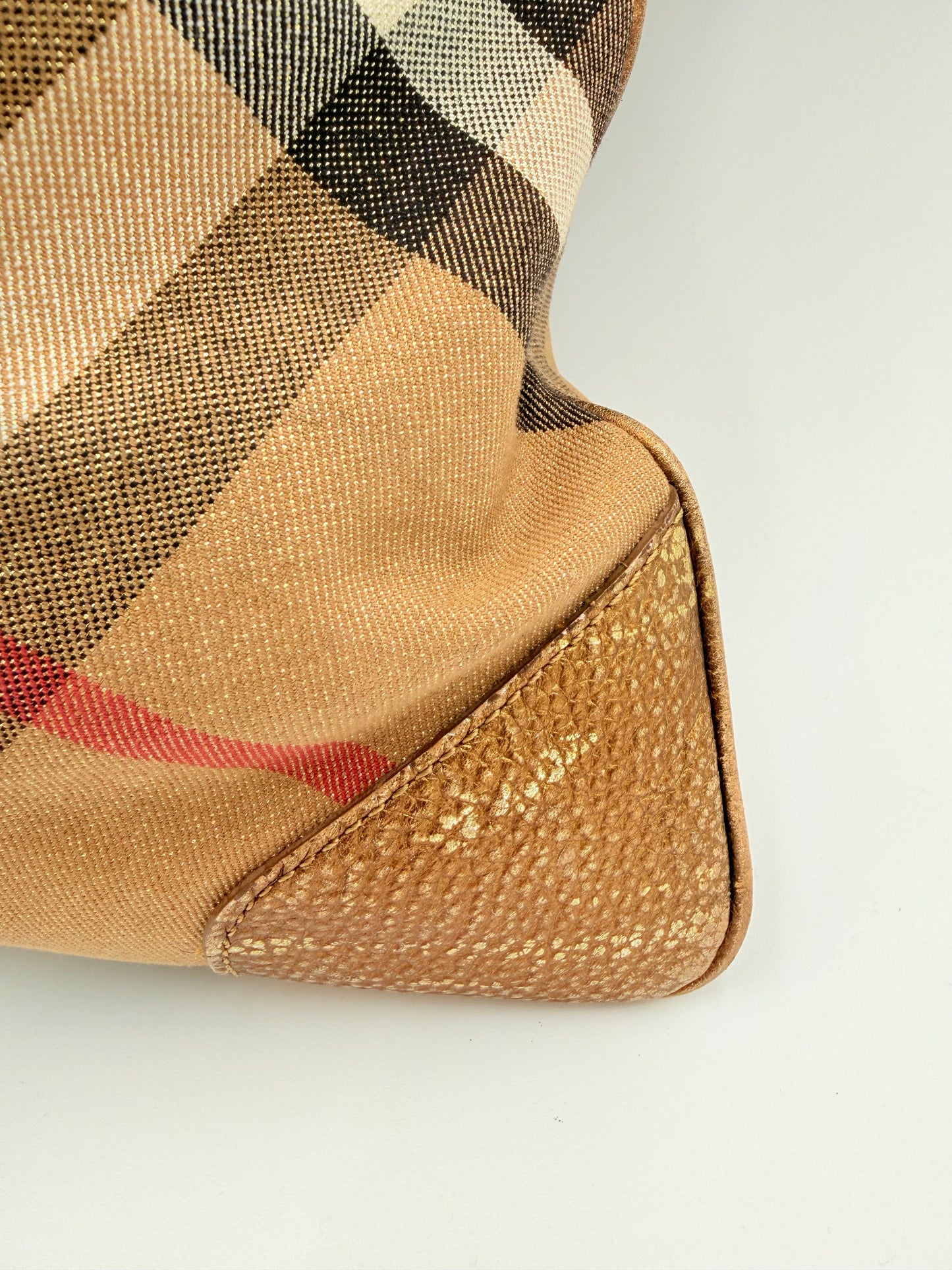 Handbag Luxury Designer By Burberry In Plaid Pattern, Size:Medium