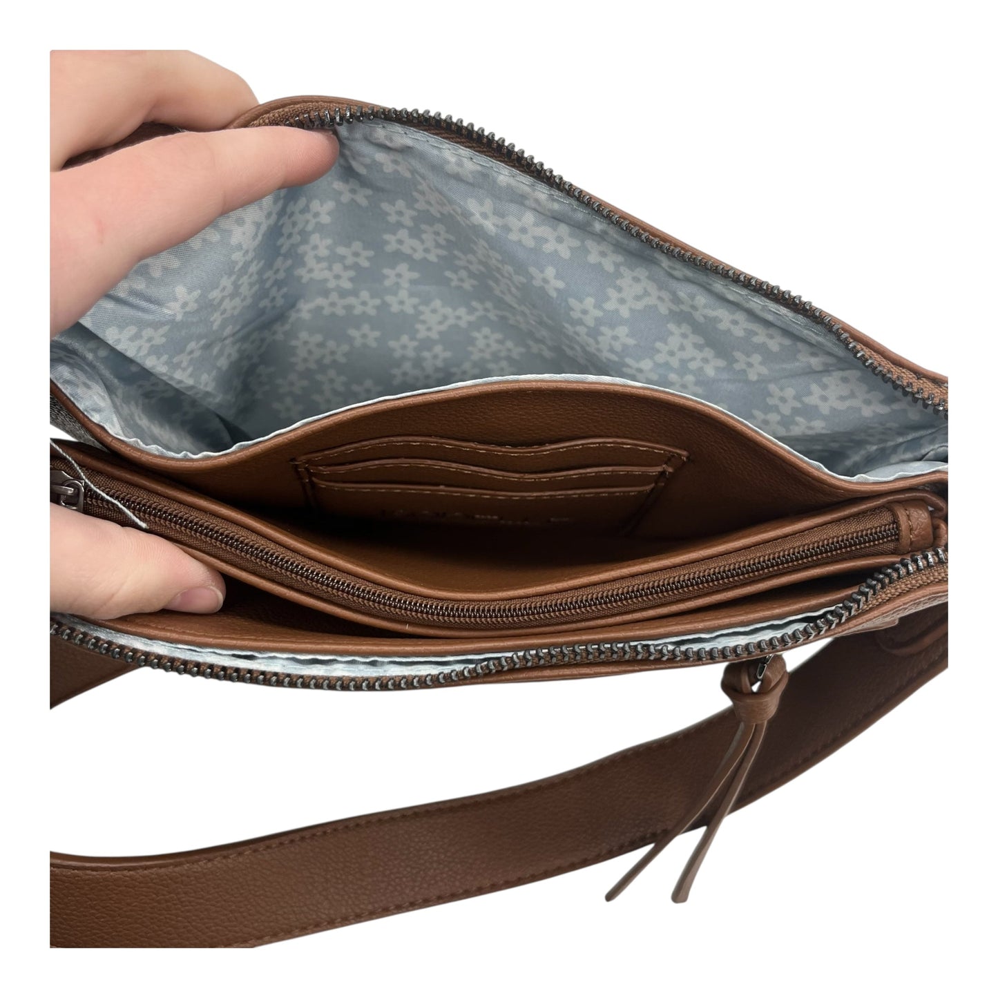 Crossbody By Clothes Mentor In Brown, Size:Medium