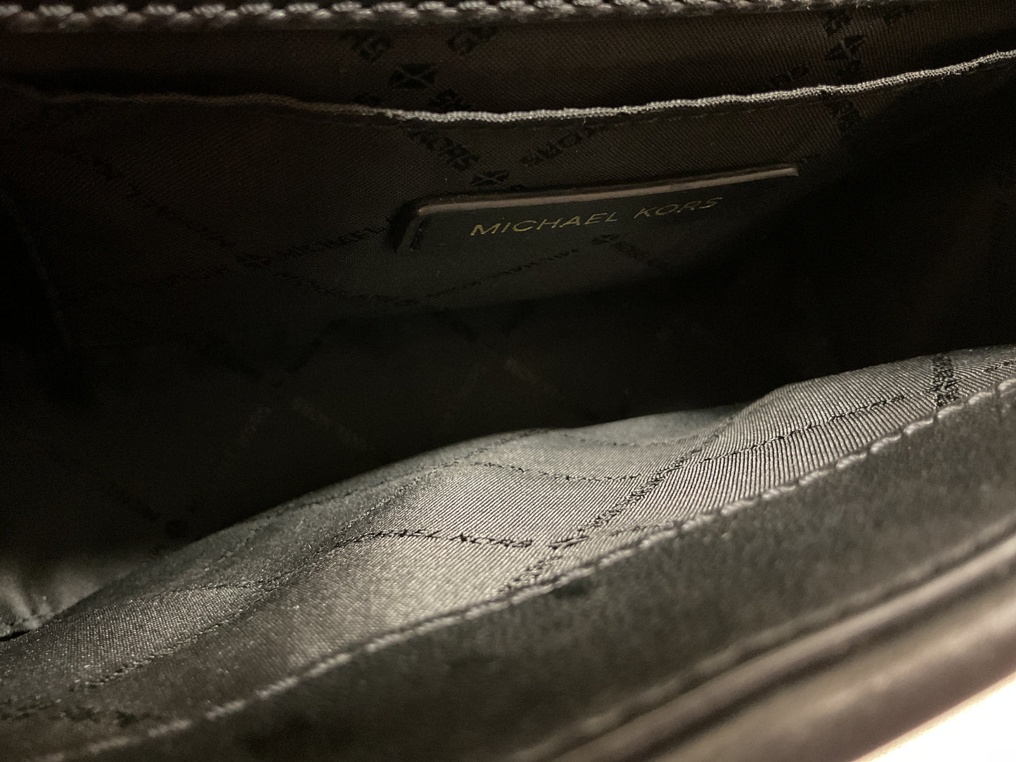 Handbag Designer By Michael Kors In Black & Gold, Size:Medium