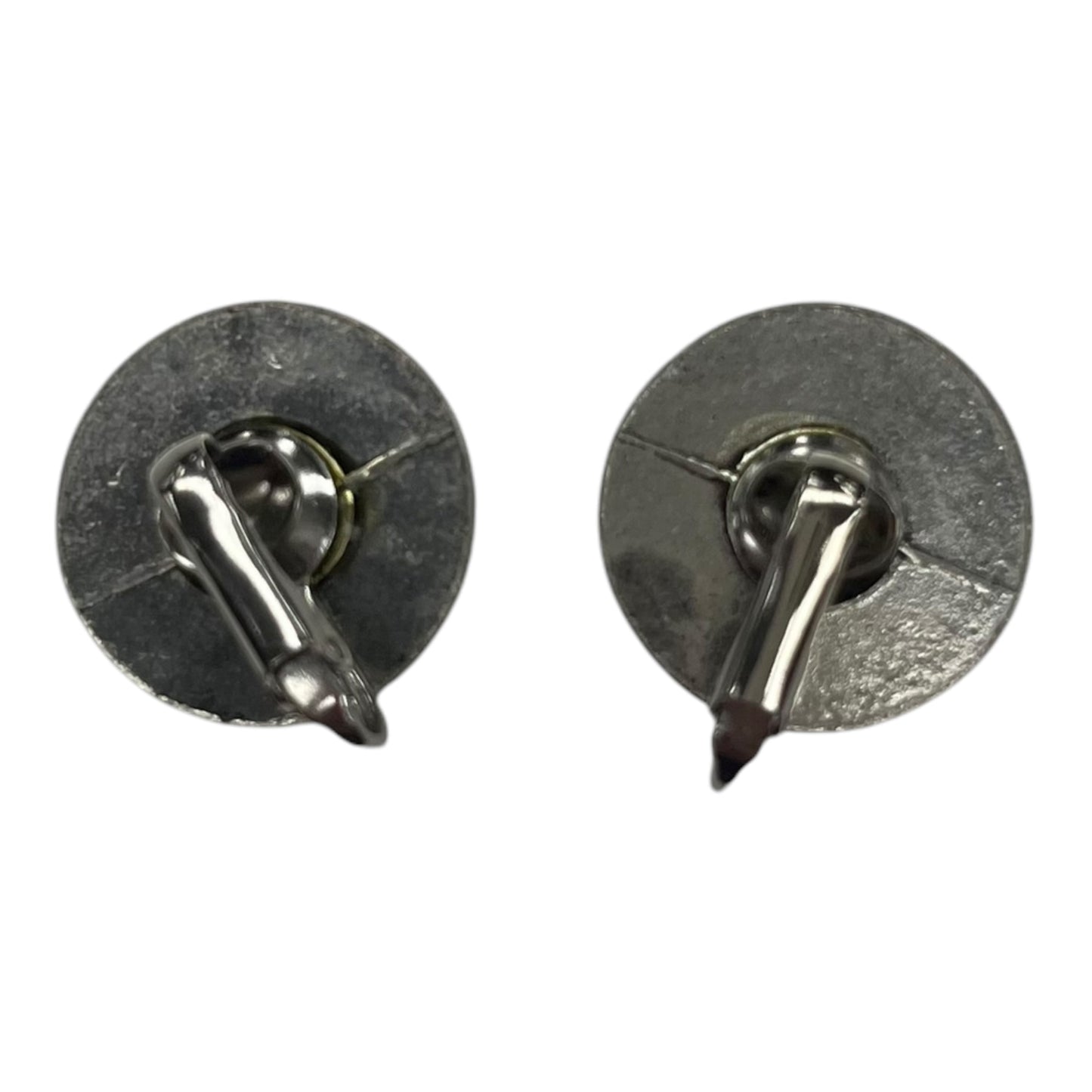 Earrings Clip By Clothes Mentor In Silver