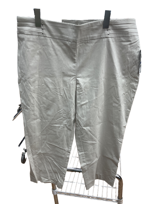 Capris By Jm Collections  Size: Xl