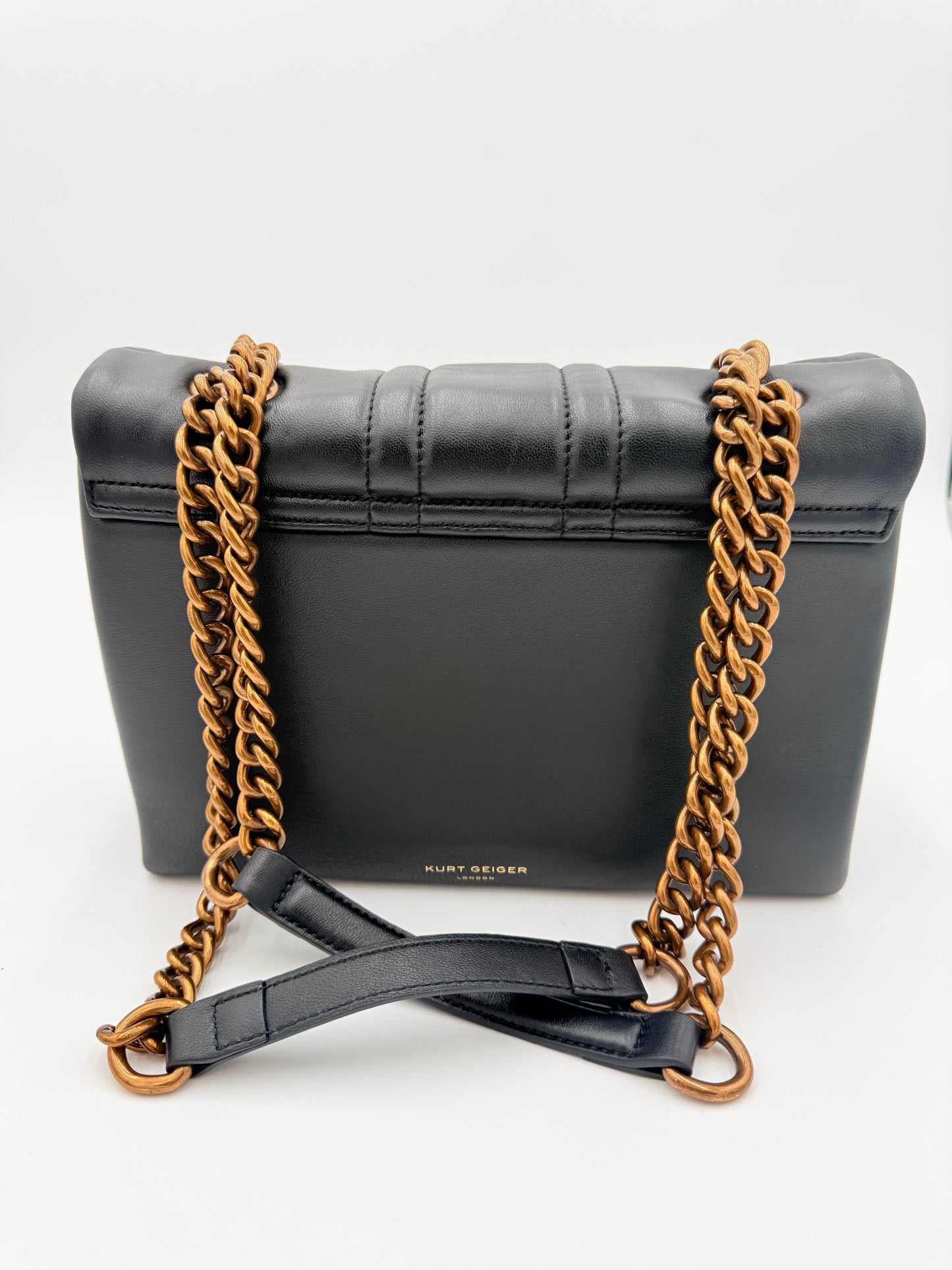 Handbag By Kurt Geiger London, Size: Medium