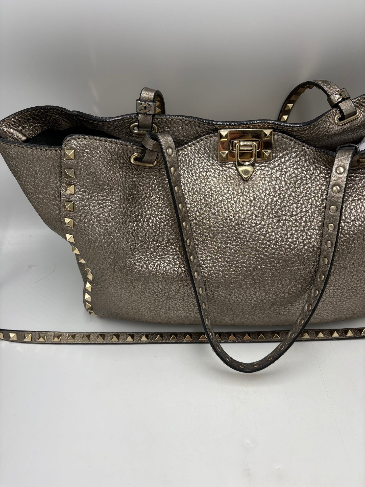 Valentino-Garavani Rockstud Medium Luxury Tote / Handbag