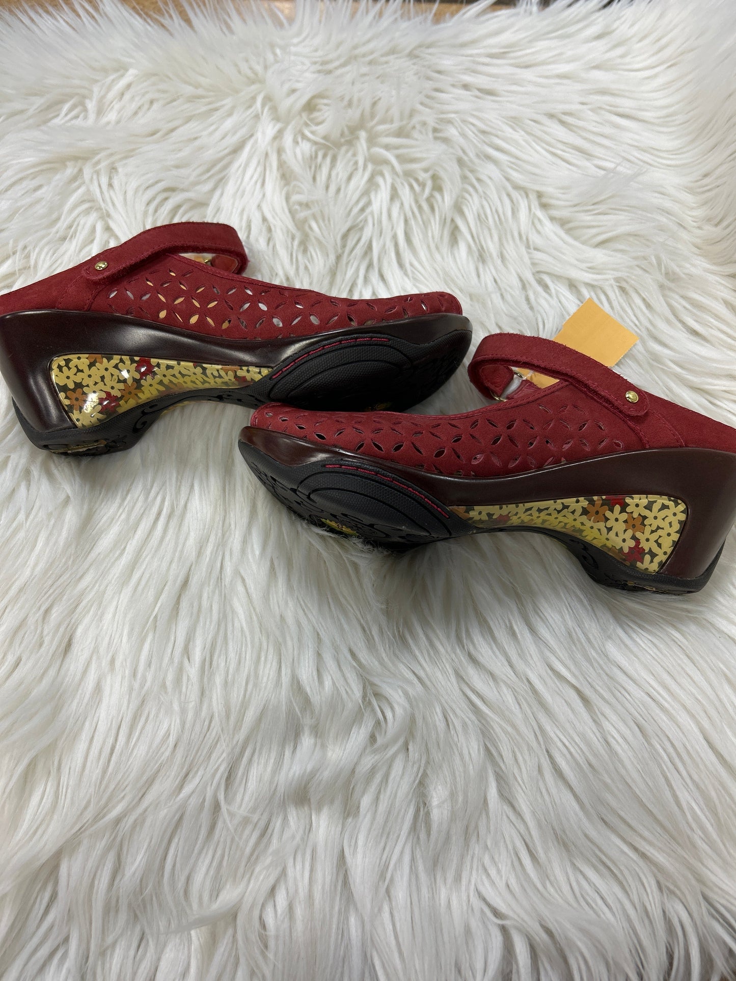 Sandals Heels Block By Jambu In Red, Size:8.5