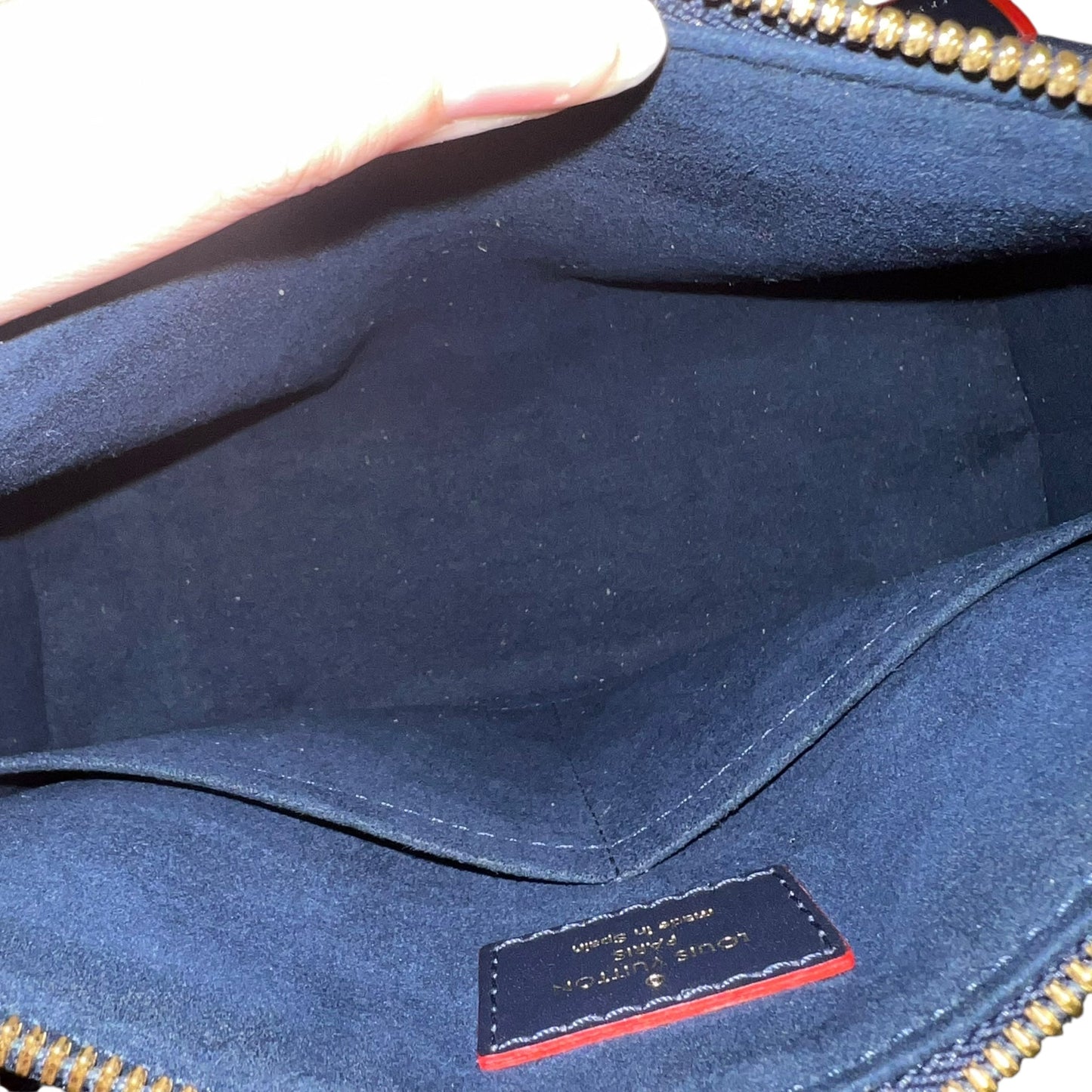 Tote Luxury Designer By Louis Vuitton, Size: Small