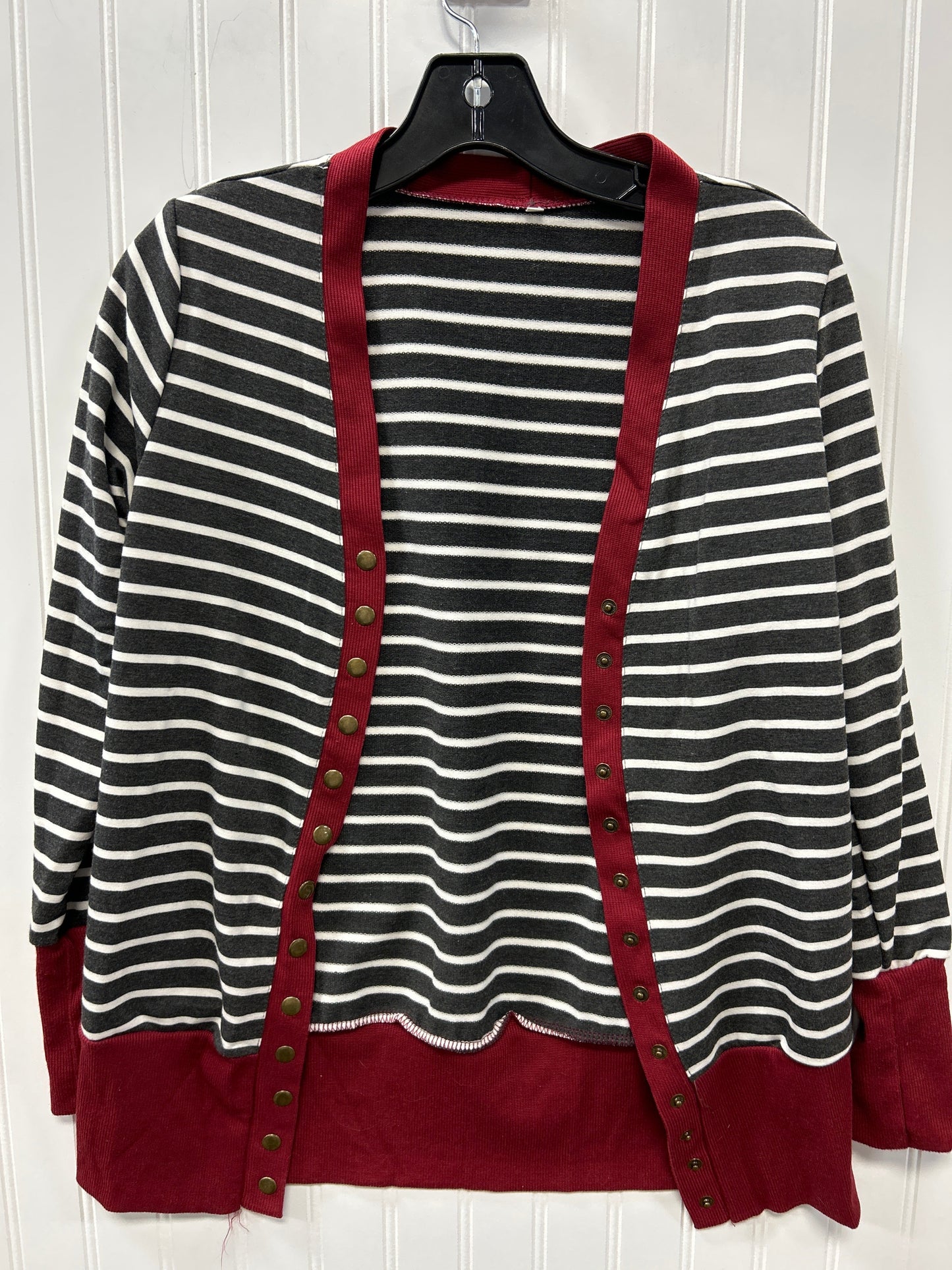 Cardigan By Clothes Mentor In Grey, Size:S