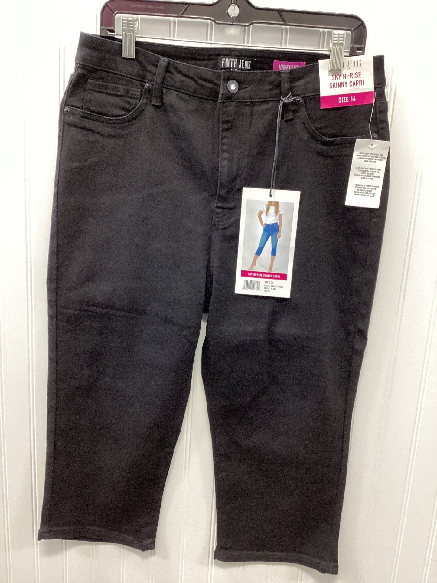 Capris By Cmc In Black Denim, Size:14