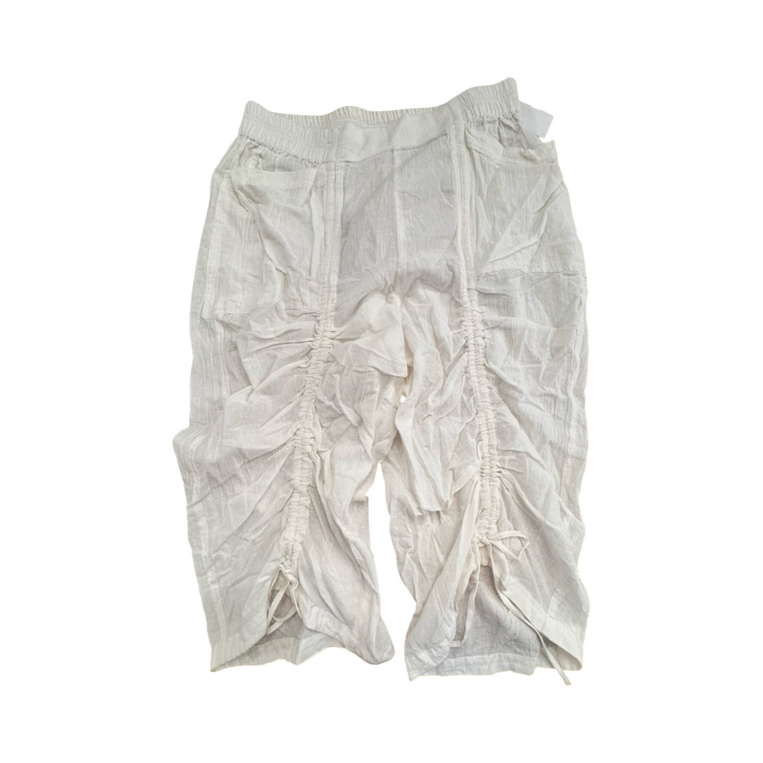 Capris By Free People In White, Size:L