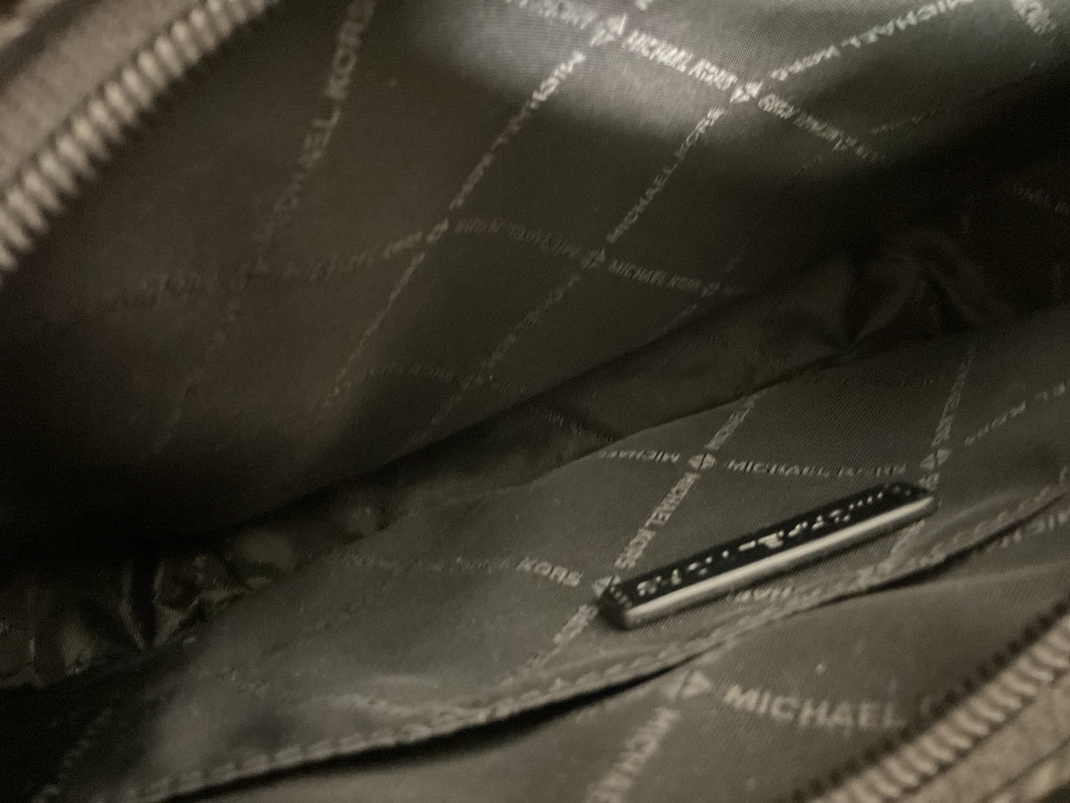 Crossbody Designer By Michael Kors In Black & Grey, Size:Medium