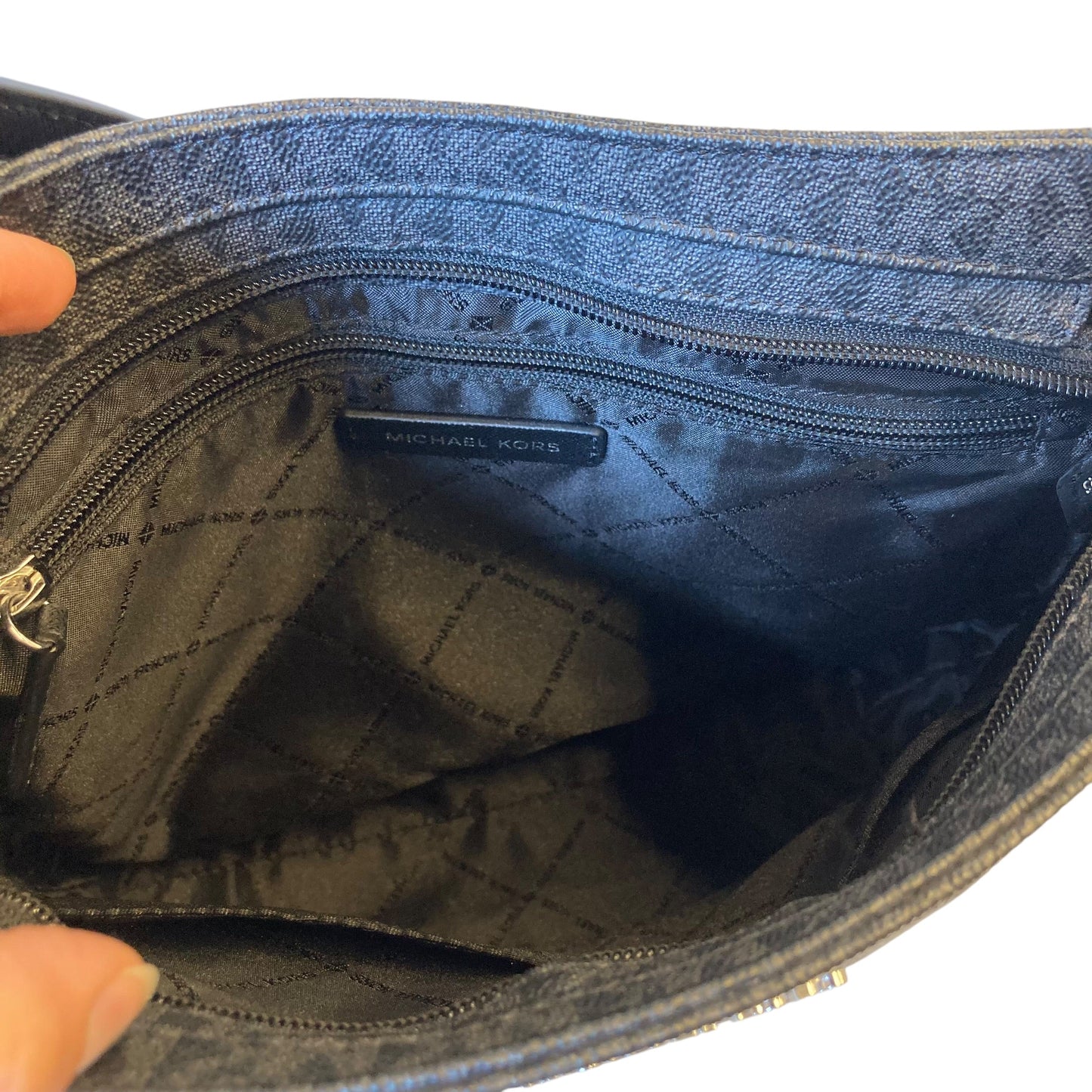 Crossbody Designer By Michael Kors In Black, Size:Medium