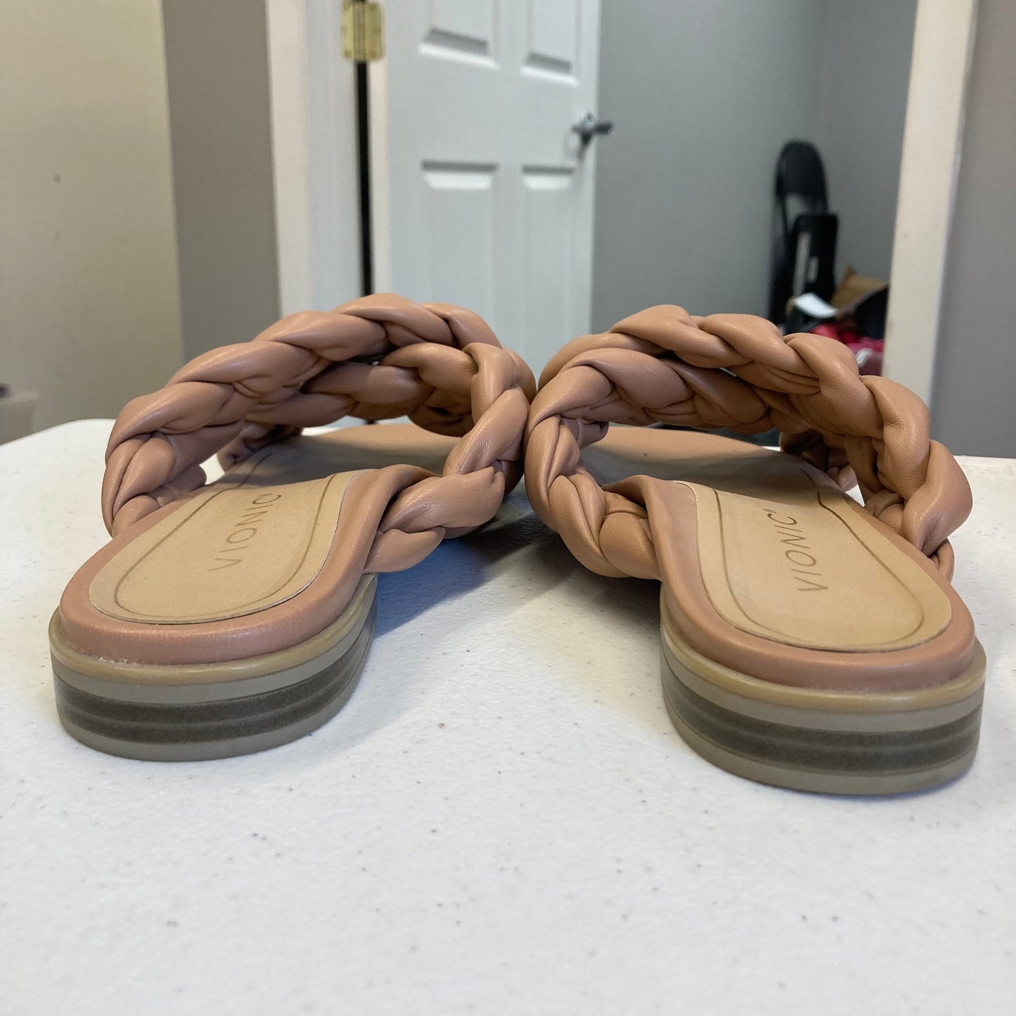 Sandals Flats By Vionic In Tan, Size:7.5