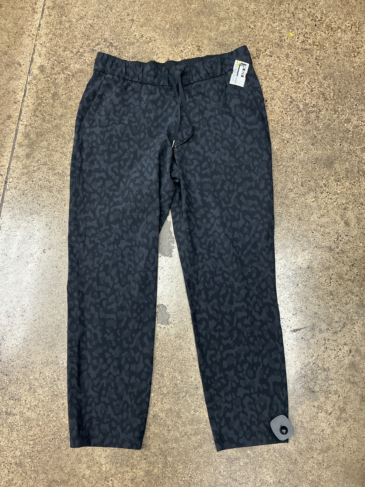 Athletic Pants By Lululemon In Black & Grey, Size:8