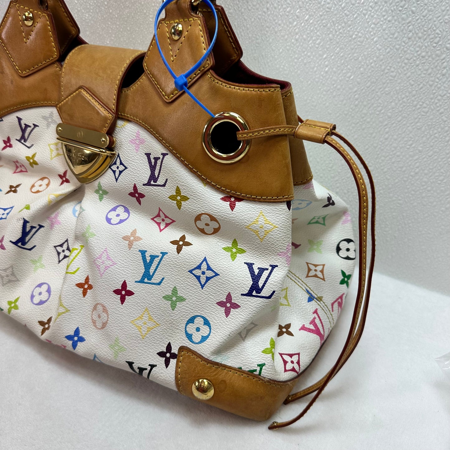 Handbag Luxury Designer By Louis Vuitton, Size: Large
